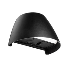 Väggarmatur m/uttag 13W 1000 lm 2,2-4K Svart Plejd